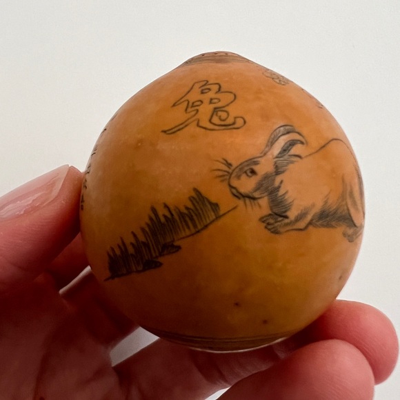 Antique lanzou carved etched gourd Chinese Zodiac year of Rabbit Bunny folk art - Picture 5 of 13